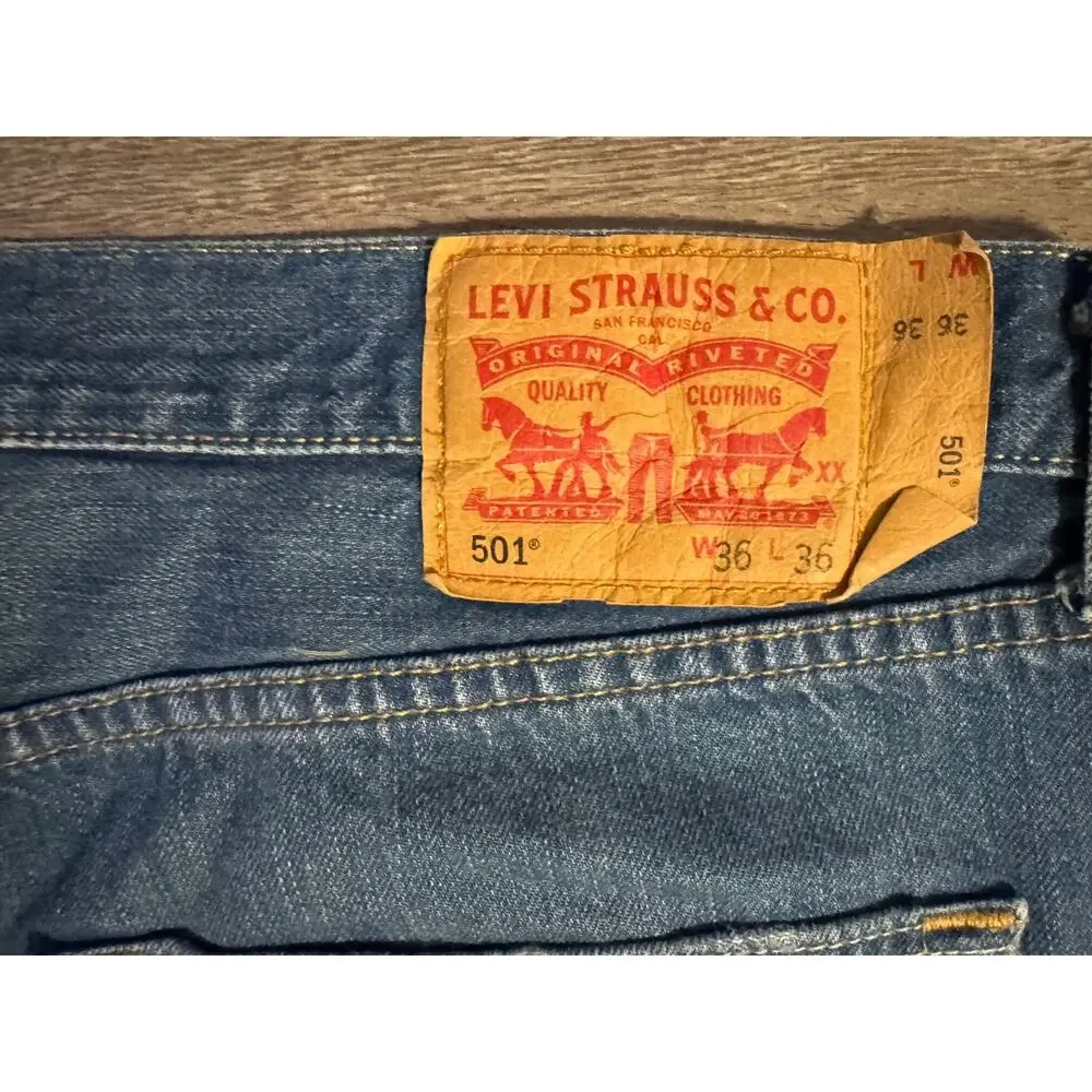 Levi's 501 Original Fit Mens‎ Button Front Jeans Size 36 x 36